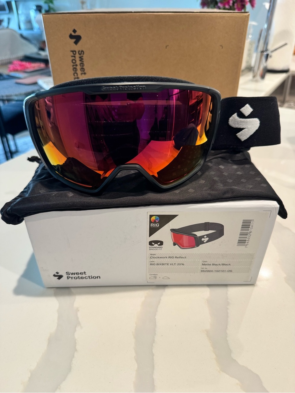 SMITH Snow Goggles with Black Frame and Purple-Orange Mirrored Lens